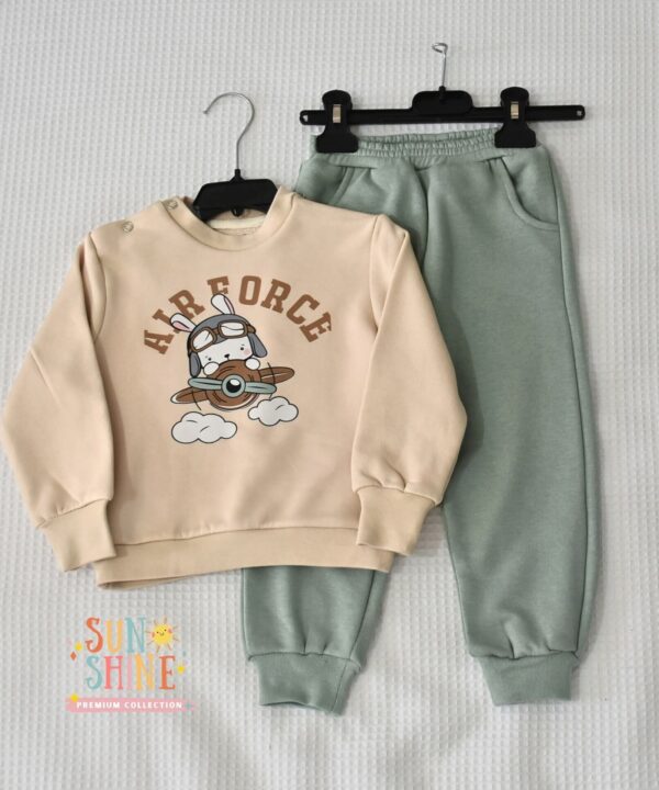 Ensemble bébé / enfant “Aviator Bunny” – Beige & Vert Sauge (Sweat + Jogging)