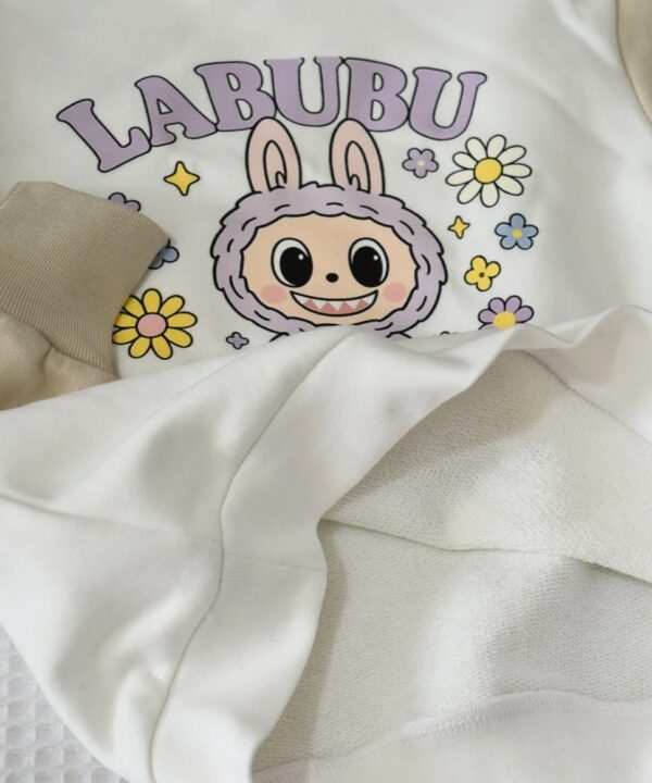 Ensemble bébé / enfant 🌸 “Labubu Pastel” – Beige & Lavande (Sweat + Pantalon) – Image 3