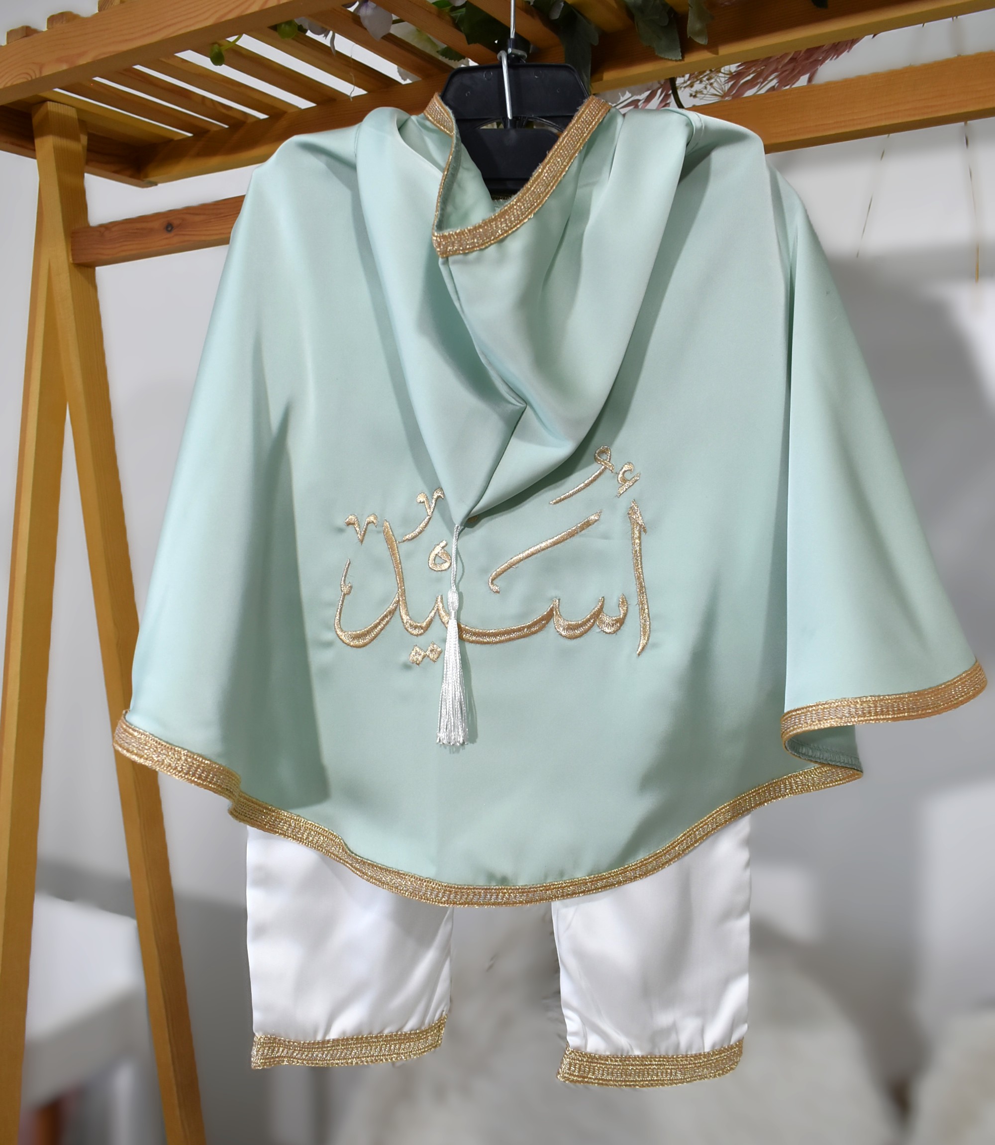 Sortie de Naissance Traditionnelle Bébé – vert d'eau & Doré – Image 2