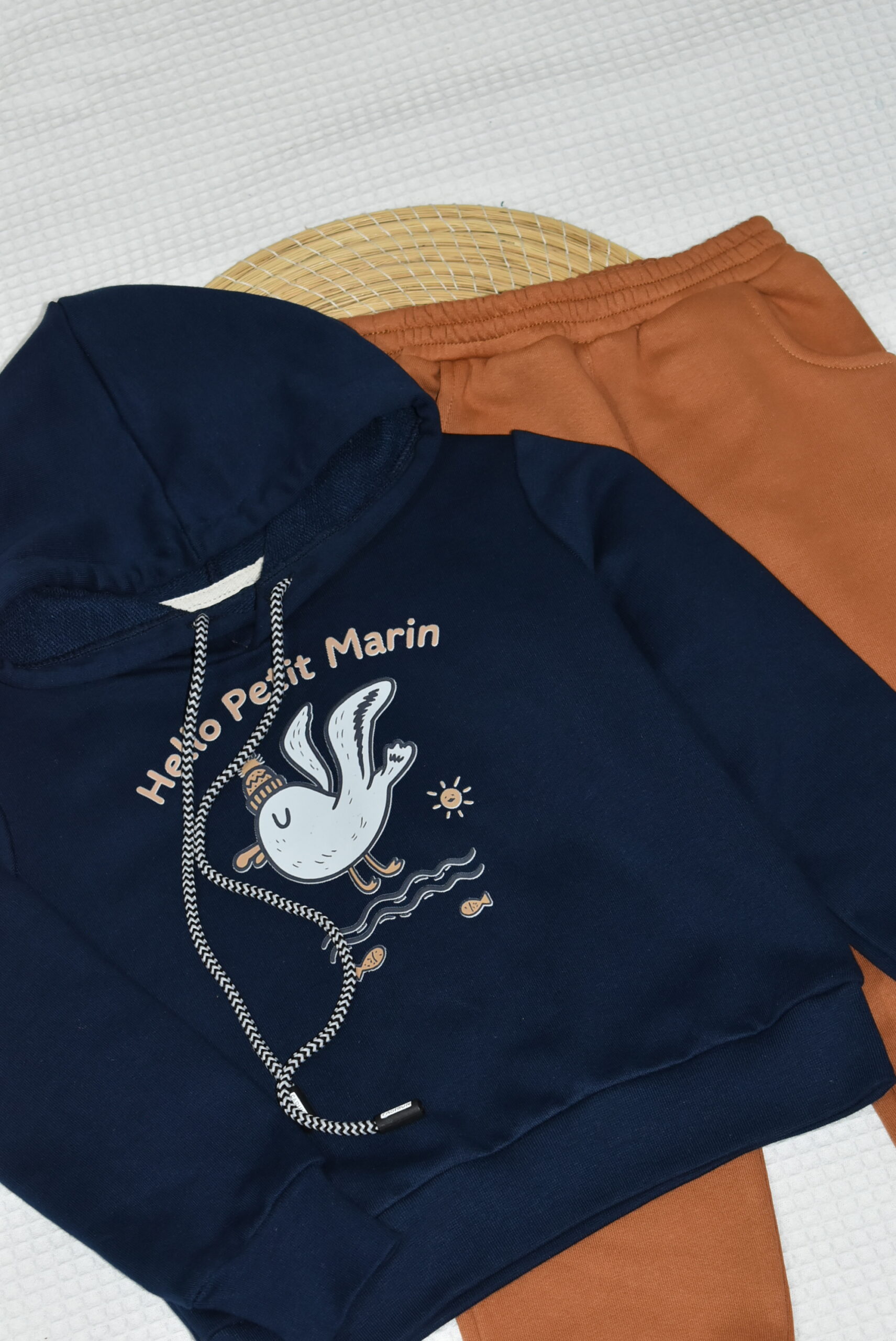 Ensemble jogging garçon à capuche “Petit Marin navy & rouille” – coton premium OEKO-TEX® – Image 3