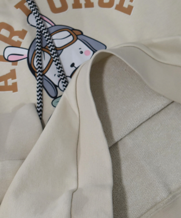 Ensemble bébé à capuche – Motif Air Force – Beige & Vert Sauge – Image 4