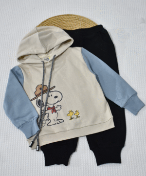 Ensemble bébé à capuche – Sno-opy & Amis – Beige, Bleu Ciel & Noir