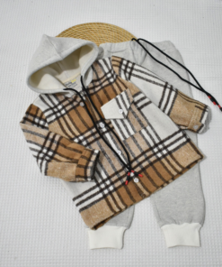 Ensemble 2 Pièces Garçon – Chemise à Capuche Carreaux Camel + Pantalon Gris