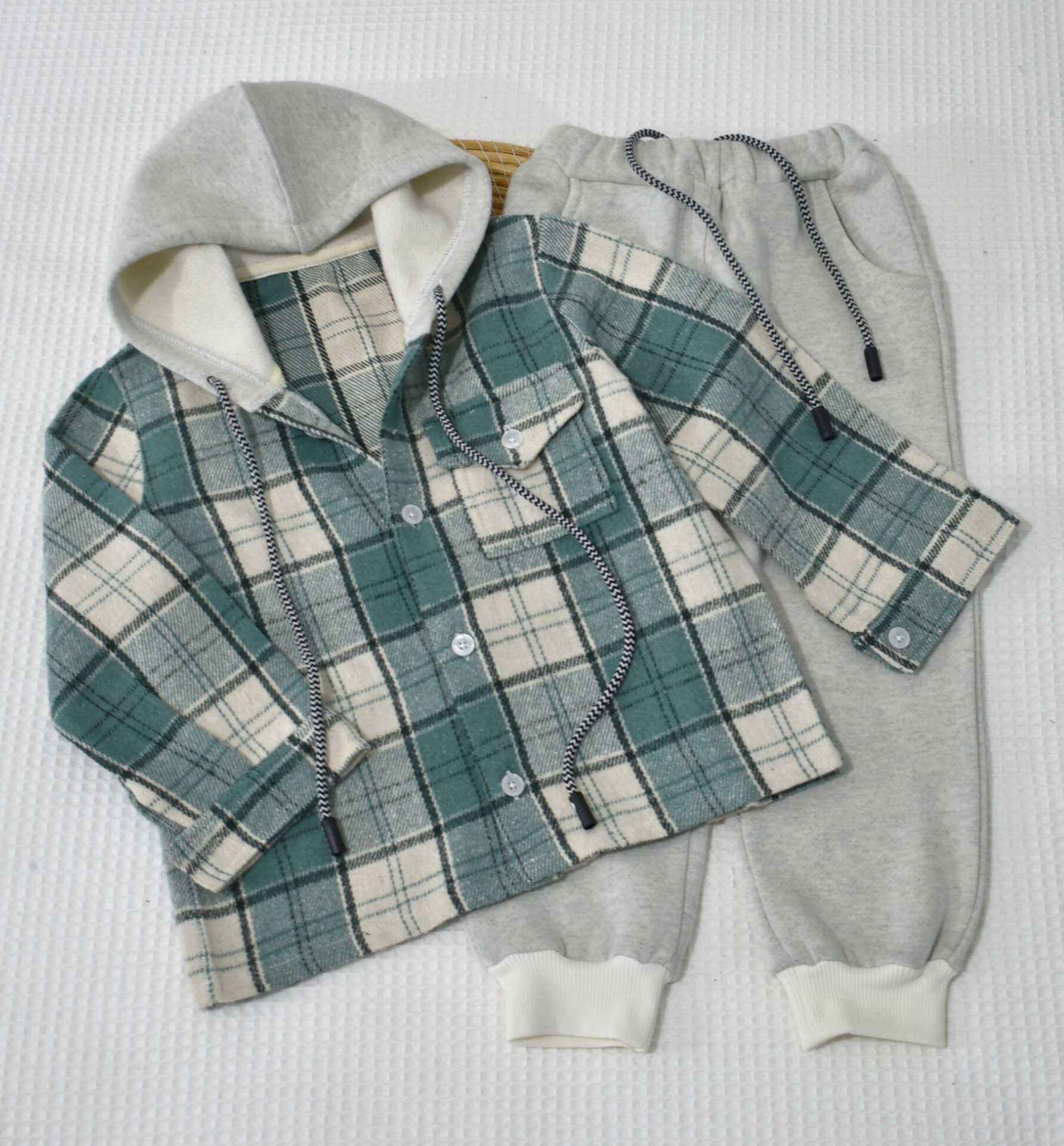 Ensemble 2 Pièces – Surchemise vert d'eau à Capuche & Jogging Molleton Gratté