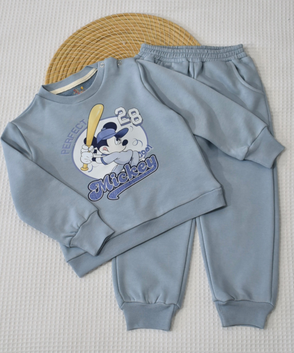 Ensemble Jogging “Souris Sportive” – Bleu pastel – Image 3