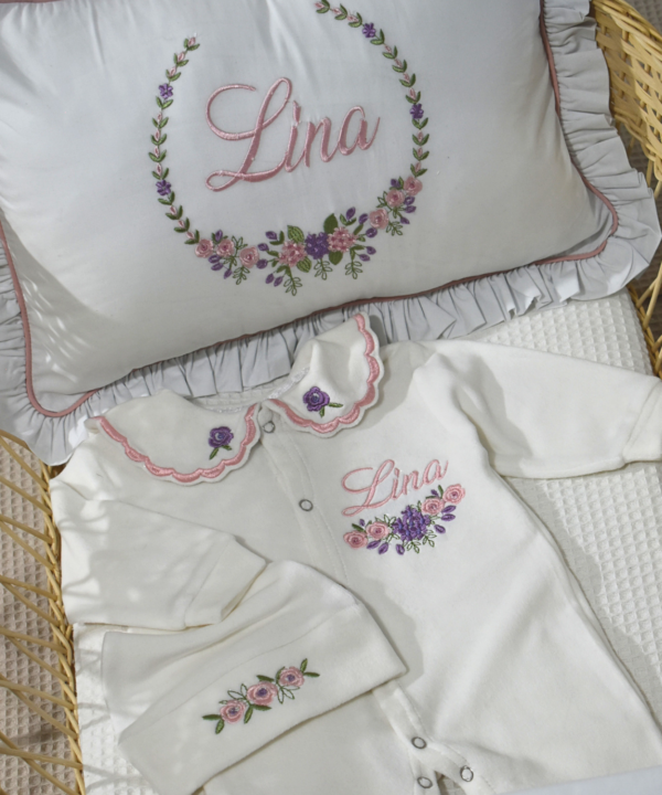 Alternative view of Ensemble Naissance Personnalisé Modéle Lina