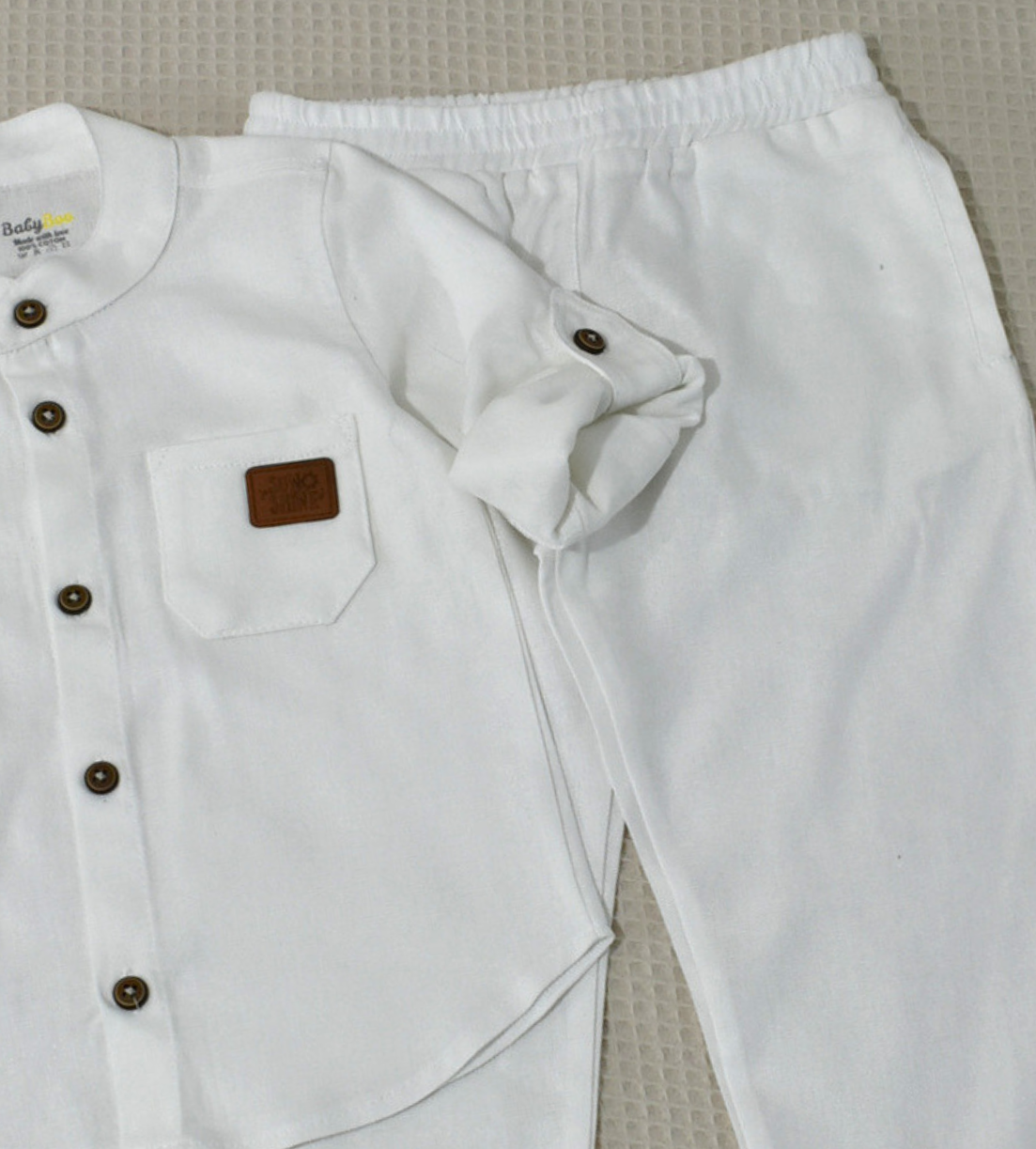 Ensemble en Lin Garçon – Blanc2 – Pantalon et Chemise à Manches Longues | Babyboo – Image 2