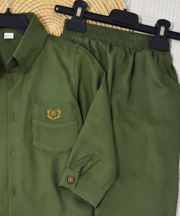 Alternative view of Ensemble Garçon Premium Chemise et Pantalon - vert