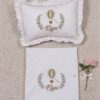 Parure de Lit Bébé Personnalisée – Drap & Coussin  Modéle "ELyes"