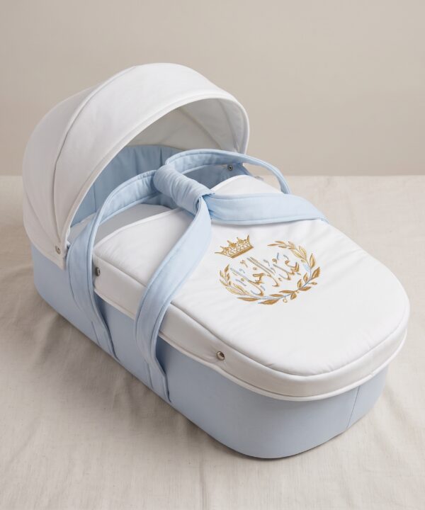 Landau Sortie Clinique Personnalisé – Bleu Ciel & Blanc