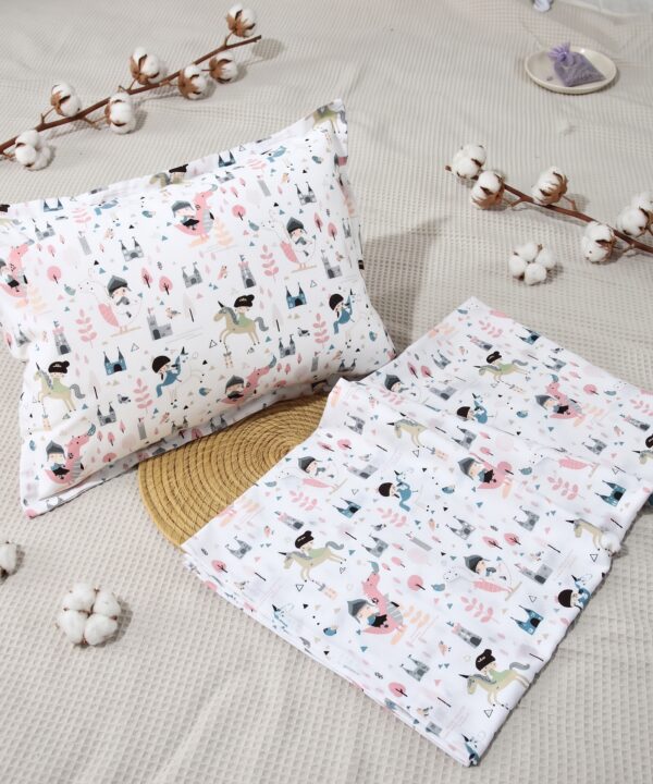 Parure de Lit Bébé 100% Coton "Contes de Fées" - 3 Pièces