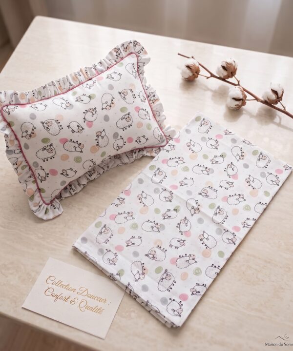 Parure de Lit Bébé Pur Coton – Motif Petits Moutons